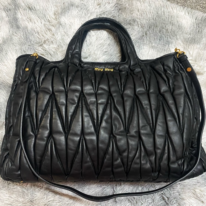 Miumiu黑金包 三用包-4