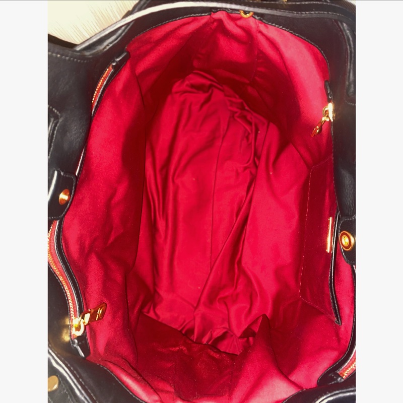 Miumiu黑金包 三用包-11