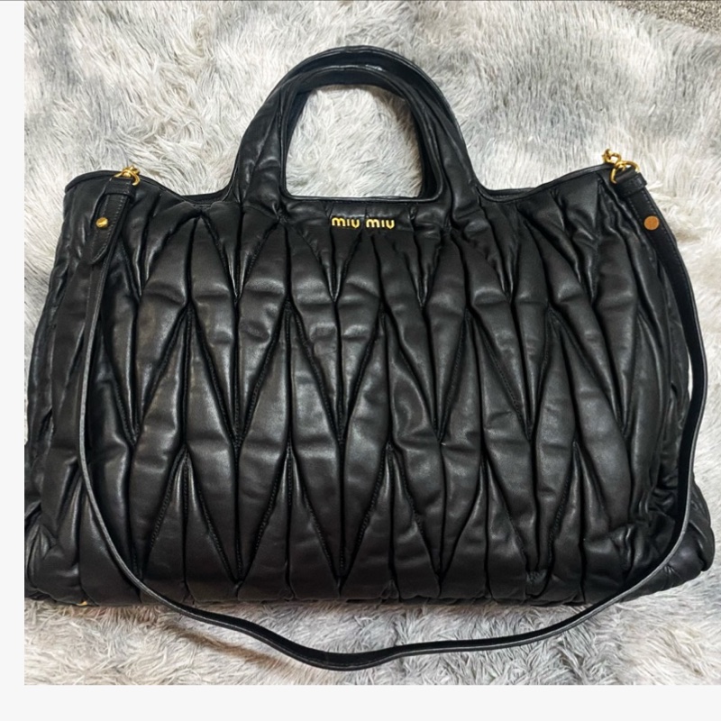 Miumiu黑金包 機車包 托特包 購物包 斜背包 手提 三用包-3