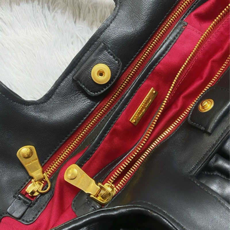 Miumiu黑金包 機車包 托特包 購物包 斜背包 手提 三用包-28