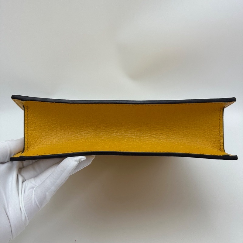 GUCCI博物館限量款燙金蝙蝠黃色手提肩背包 21.5*22.5*5.5 全新閒置配件塵袋-4