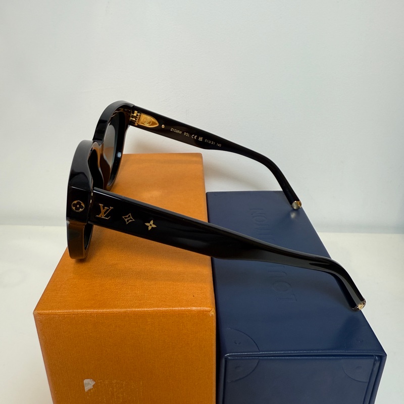 Louis Vuitton墨鏡-1