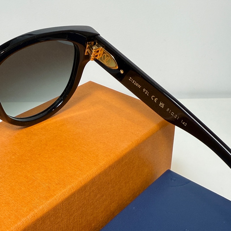 Louis Vuitton墨鏡-4