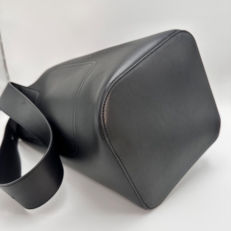 LOEWE黑金pebble中號水桶包19*29*19 98新配件塵袋-2