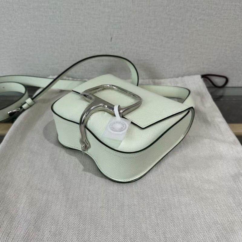 ✨HERMES Della氣泡綠銀扣肩背斜背屁股包18*16*8 全新閒置配件塵袋-2
