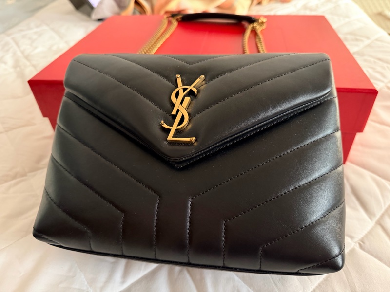 YSL 絎縫皮革鍊帶肩背包-2