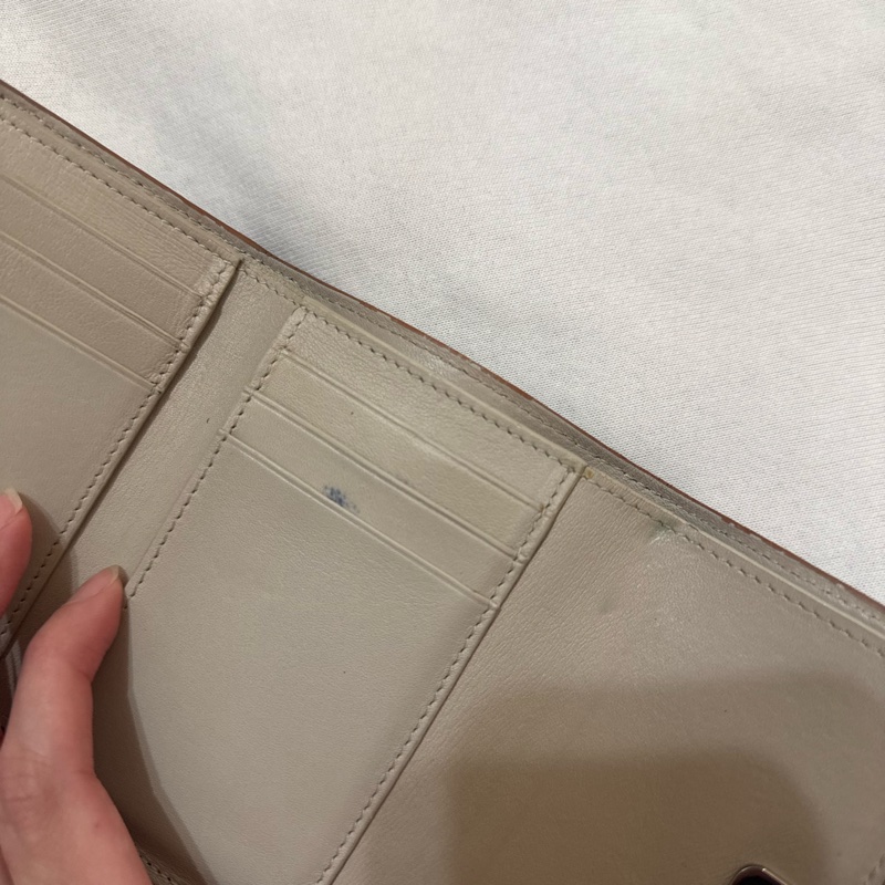 LOEWE Anagram卵石紋三折短夾-16