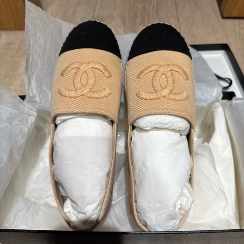 Chanel 膚色布面草編鞋37號
