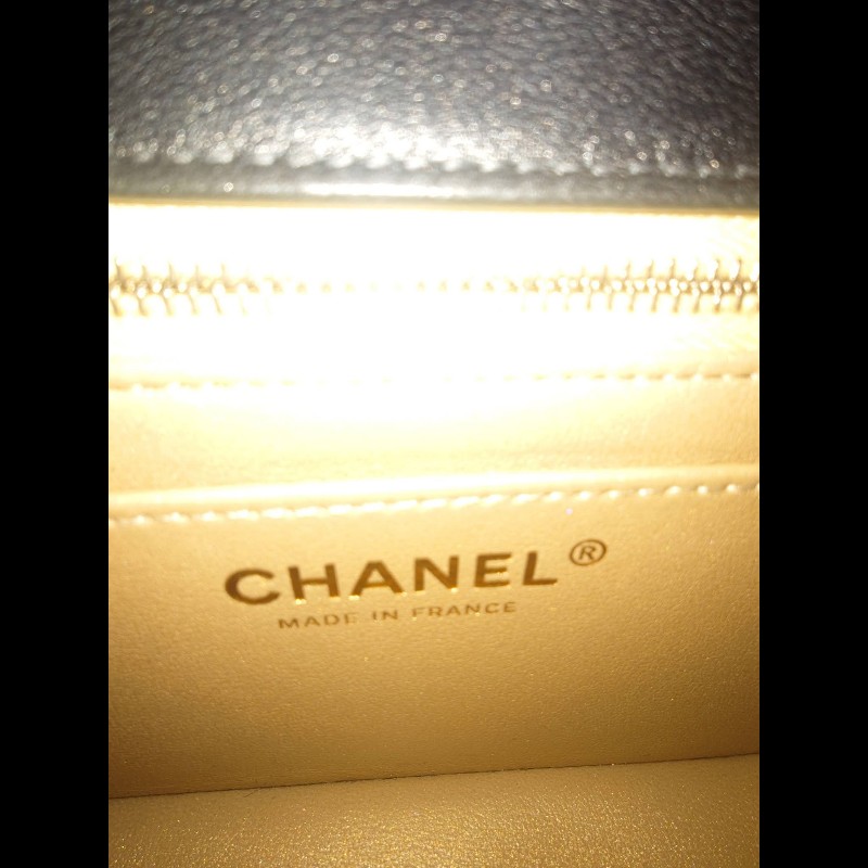 Chanel 25A 金球方胖-11