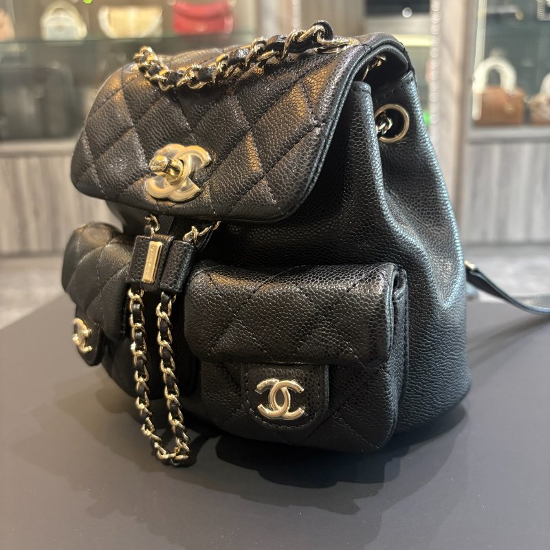 *SHIHNA名牌精品* CHANEL Duma 牛皮雙口黑金 小青蛙後背包 芯片款-1