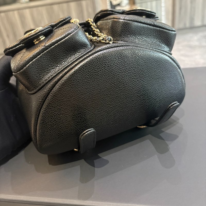 *SHIHNA名牌精品* CHANEL Duma 牛皮雙口黑金 小青蛙後背包 芯片款-4