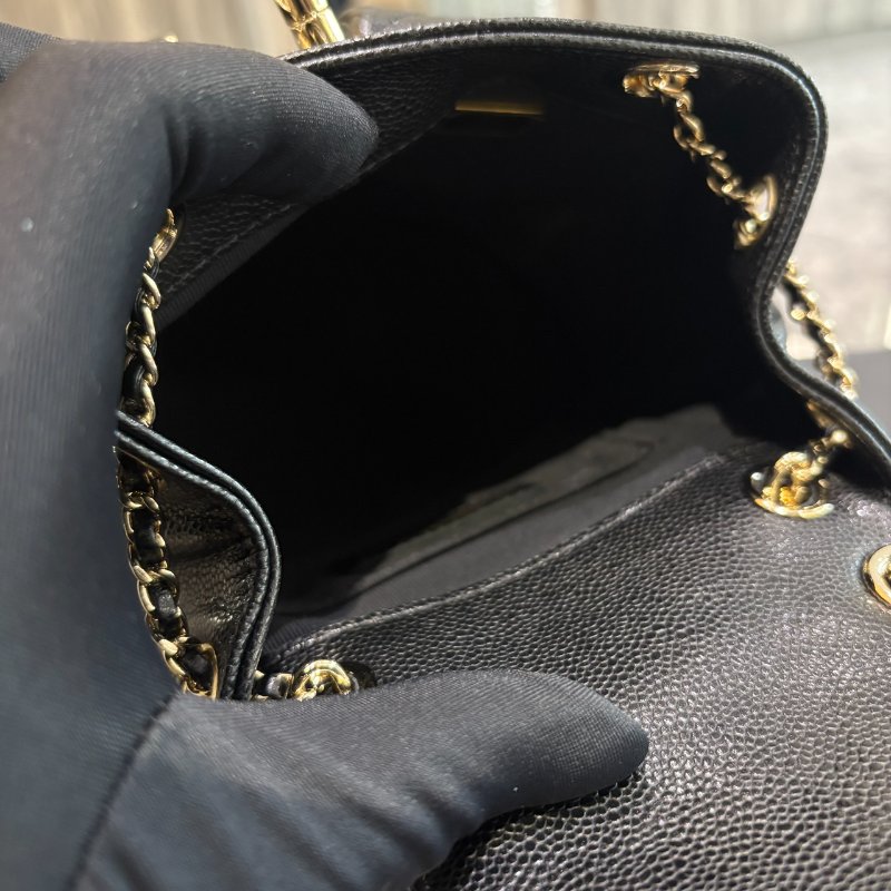 *SHIHNA名牌精品* CHANEL Duma 牛皮雙口黑金 小青蛙後背包 芯片款-5