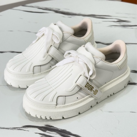 （Jisoo同款🍬）Dior 貝殼鞋