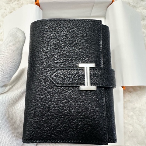 全新 Hermes Bearn combin 人氣Noir色 三折短夾