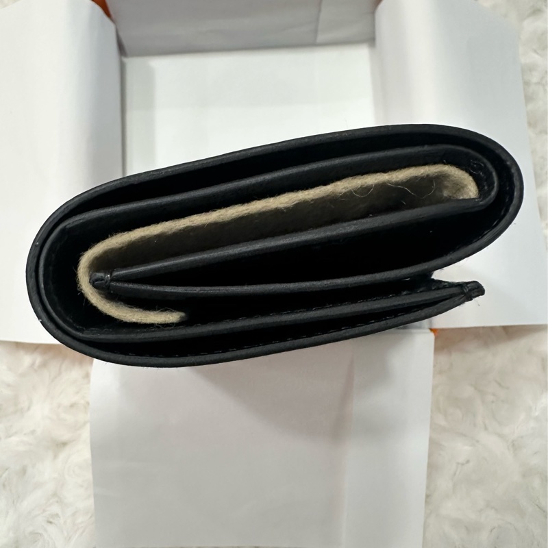 全新 Hermes Bearn combin 人氣Noir色 三折短夾-1