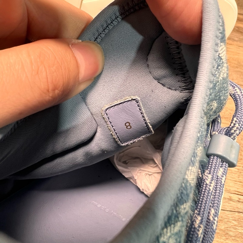 LV路易威登 丹寧牛仔 老花logo滿印42碼 99新閒置未使用-7