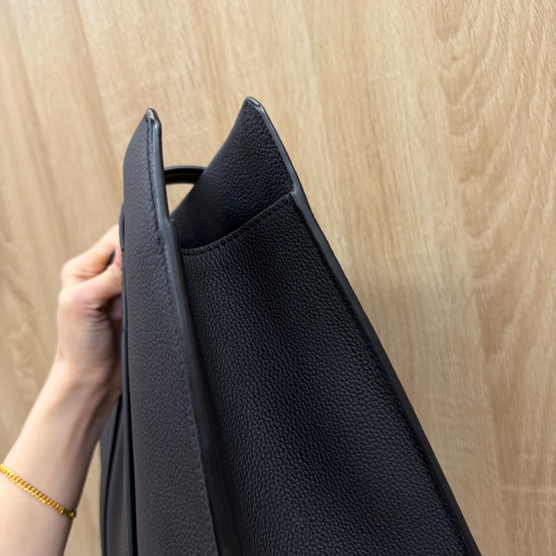 LV 黑牛皮黑釦Take off肩背托特包M57308-2