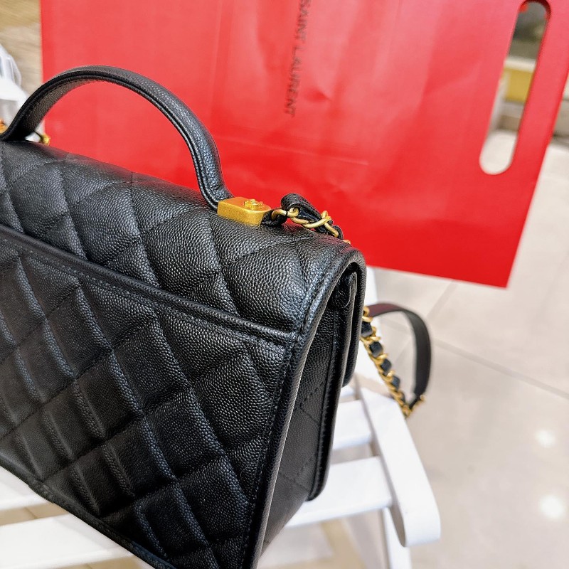 Chanel 22K 真品荔枝皮軍牌手柄郵差包豆腐包學院包-15