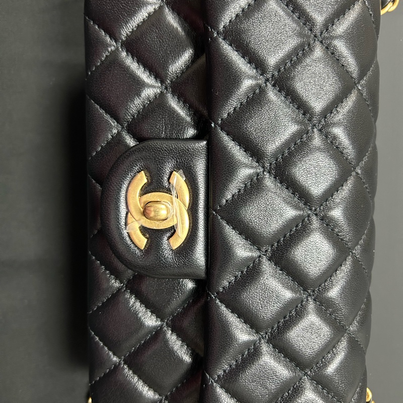 Chanel mini cf 20-7