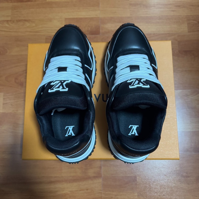 Lv Run Away小胖丁 新款低幫生活休閒鞋 黑色 41碼 99新成色-3