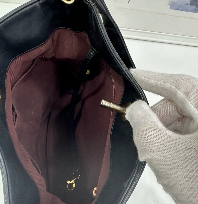 Chanel 香奈兒 黑金嬉皮水桶單肩包 26開-8