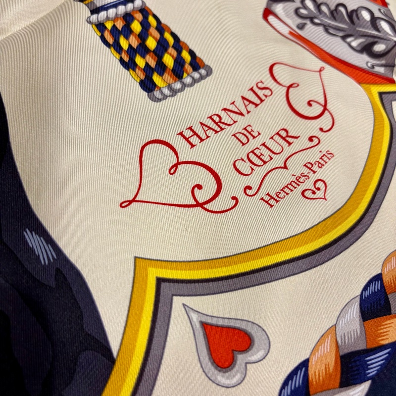 Hermes 心型馬具 HARNAIS DE COEUR 圍巾 90*90絲巾-13