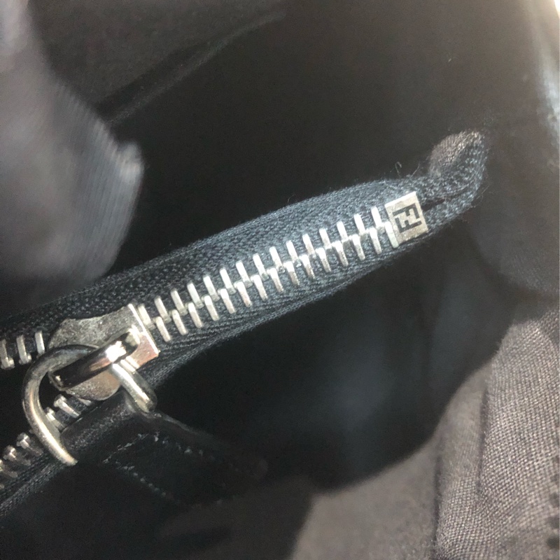 FENDI By the way 黑色珍珠手袋 XB901-8