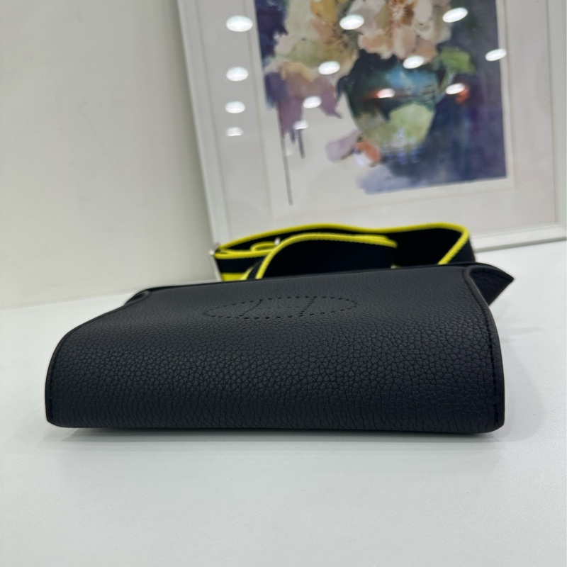 Hermes愛馬仕videpoches blue navy 黑銀 餐盤包/信封包 togo皮 W刻有購證 尺寸：20*3.5-6