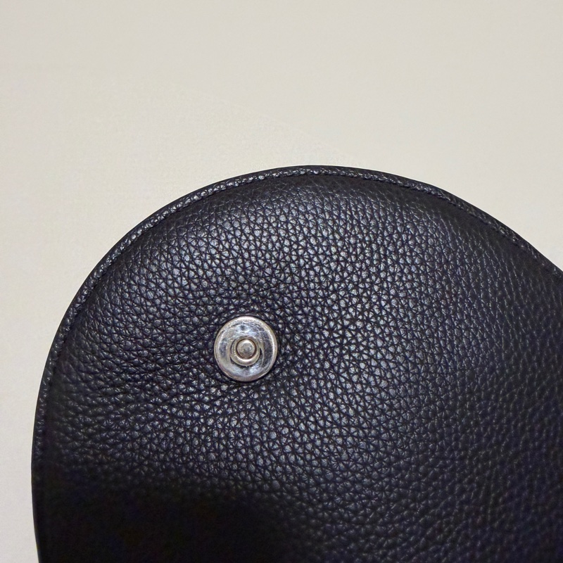 Dior 藍提花布黑牛皮Saddle郵差包-12