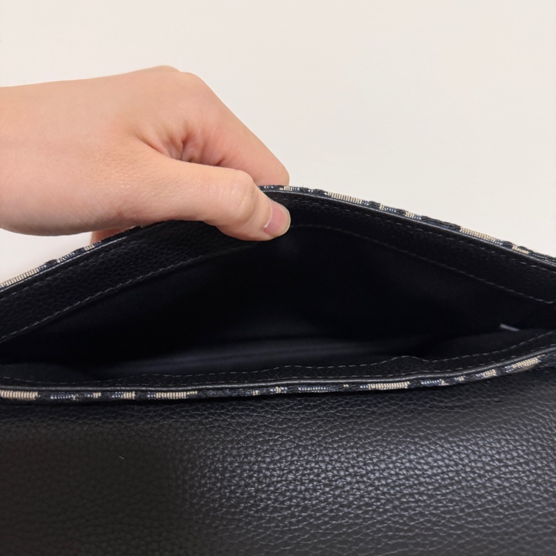 Dior 藍提花布黑牛皮Saddle郵差包-13