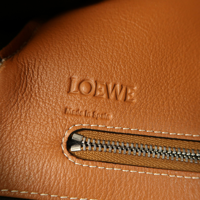 LOEWE 牛仔布/牛皮皮革Rucksack銀扣背包-5