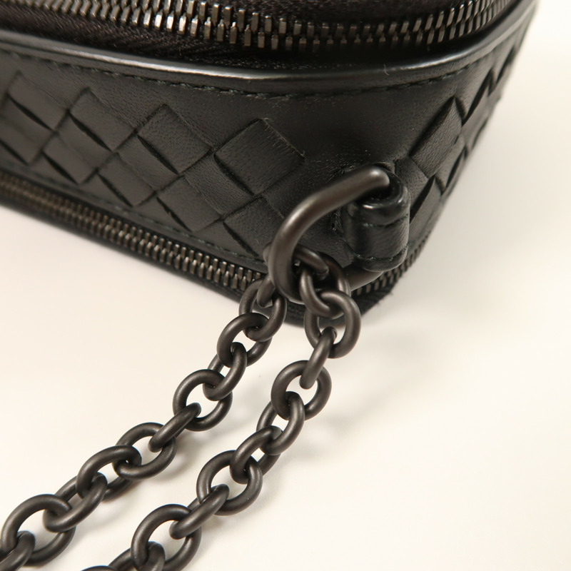BOTTEGA VENETA 羊皮皮革Chain Shoulder鏈帶肩背袋-16
