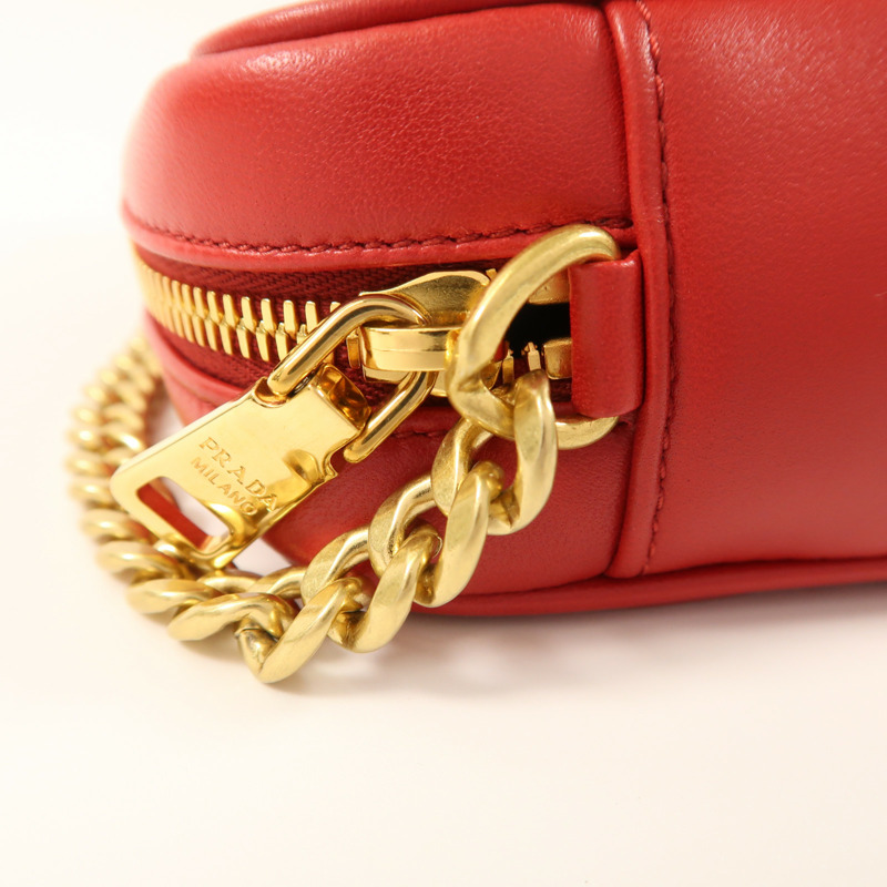 PRADA 羊皮皮革Shoulder Bag金扣肩背袋-16