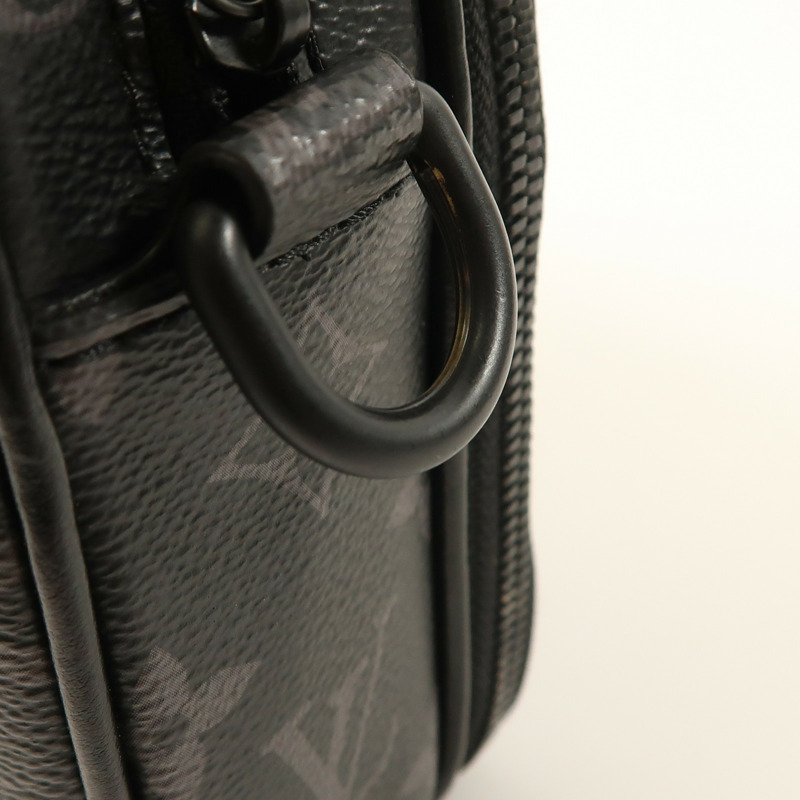 LOUIS VUITTON Monogram Eclipse Alpha Messenger肩背袋-12