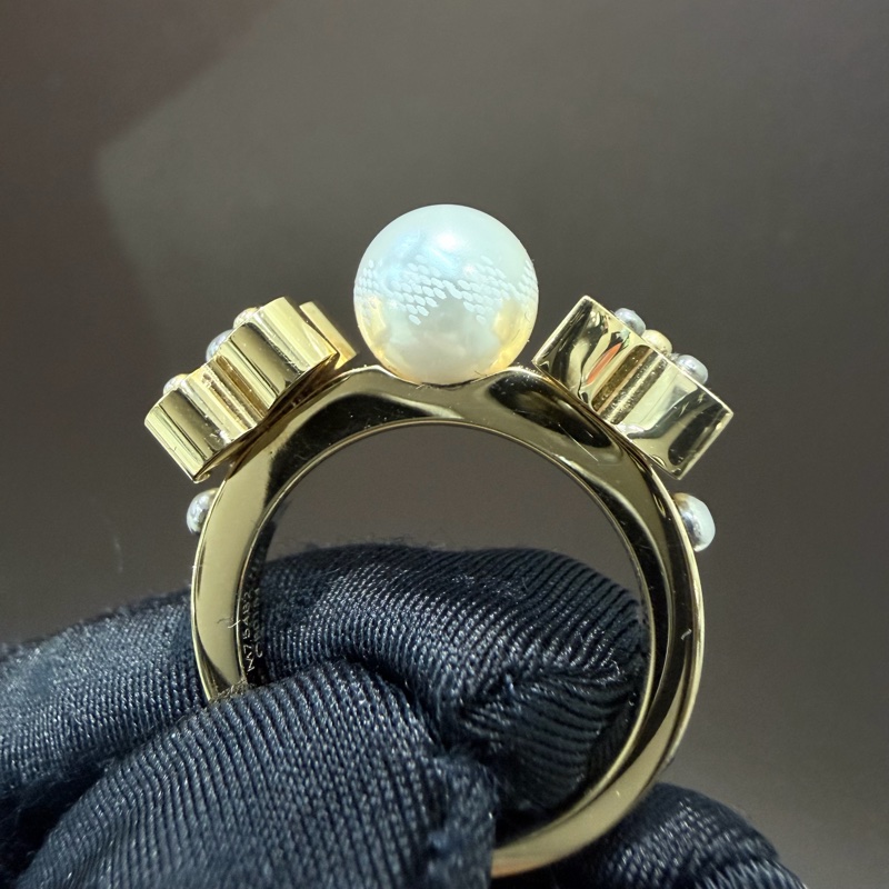 LV Charmy Pearl 四葉草珍珠戒指 LN003-22