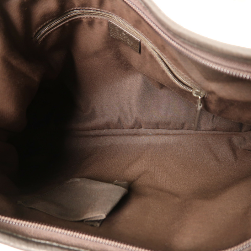 GUCCI 牛皮皮革Shoulder Bag銀扣肩背袋-4