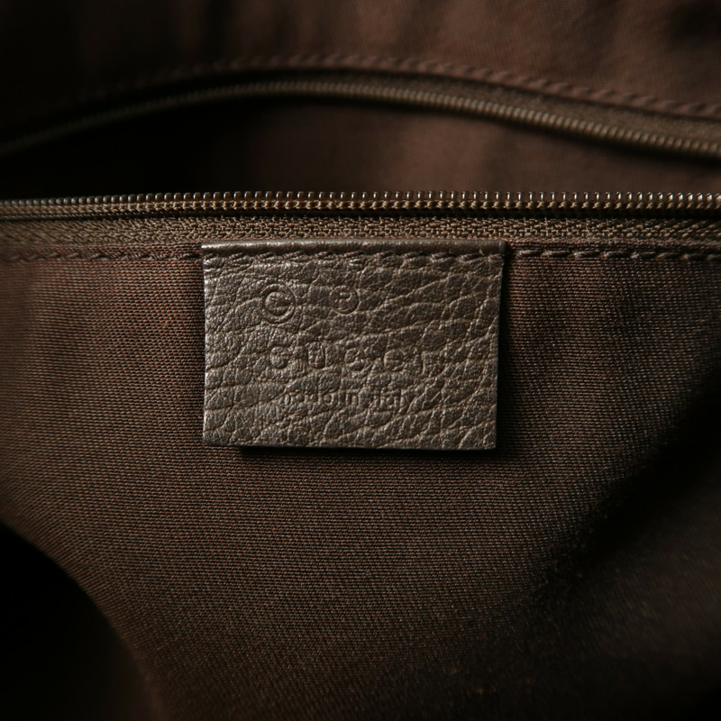 GUCCI 牛皮皮革Shoulder Bag銀扣肩背袋-5