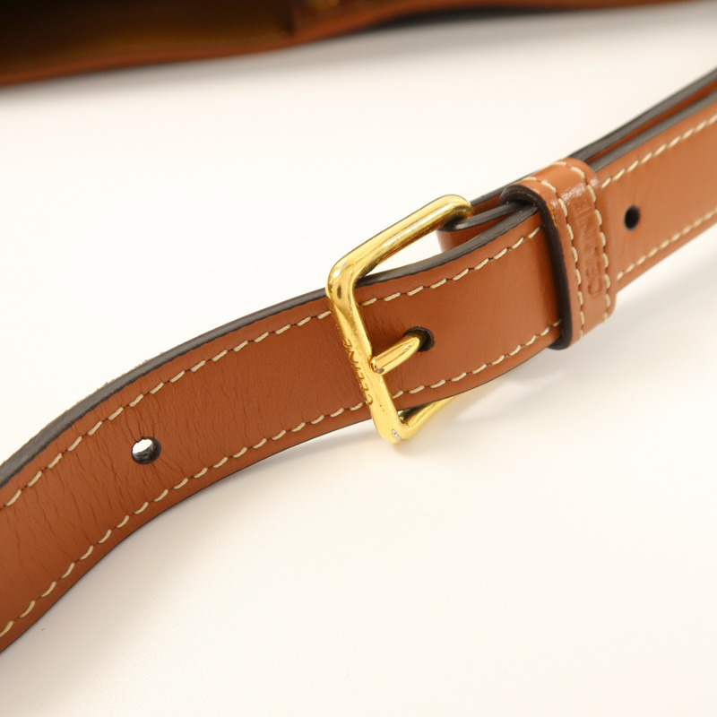 CELINE 塗層帆布Medium Bucket In Triomphe金扣肩背袋-15