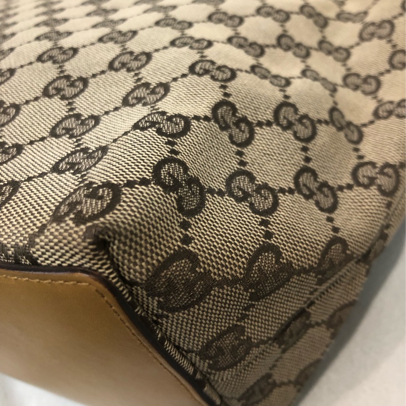 Gucci 米色Tote 奶茶帶 XC120-8
