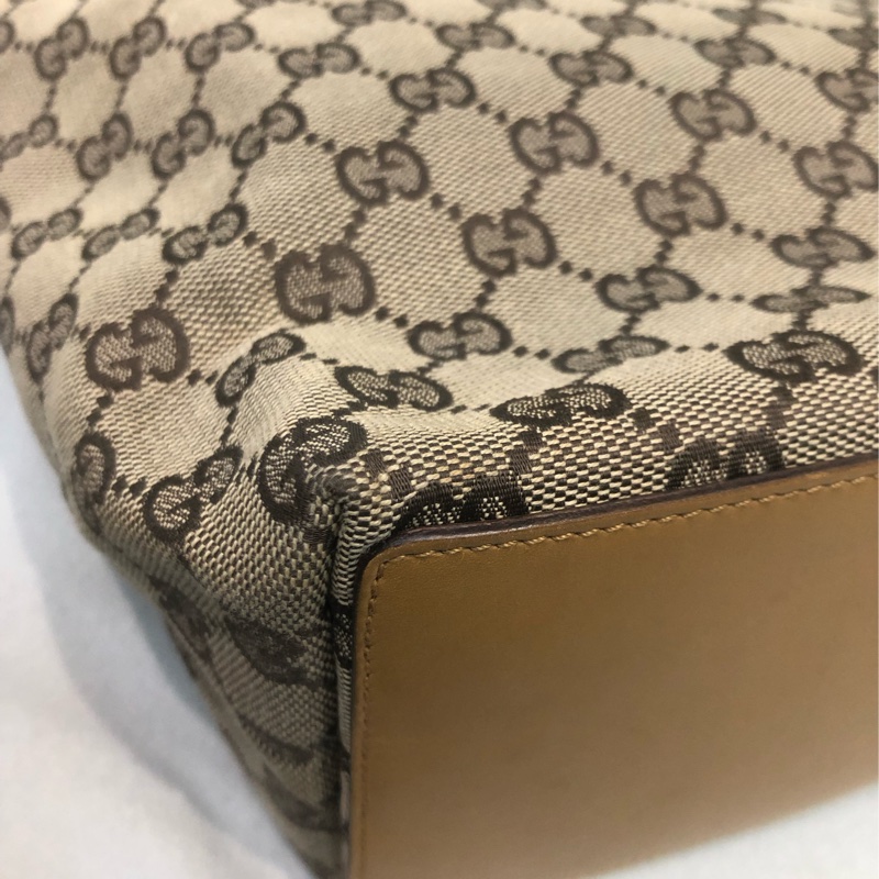 Gucci 米色Tote 奶茶帶 XC120-9