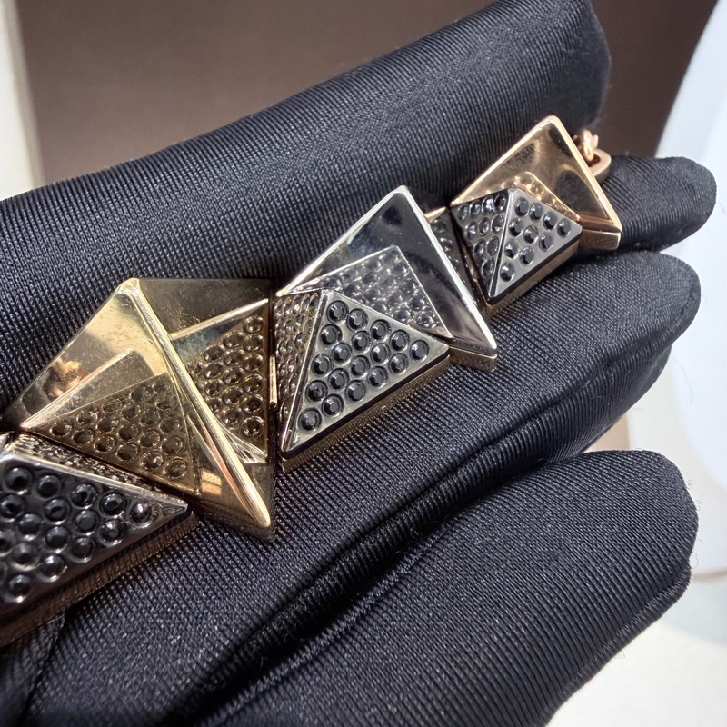 LV 三色金字塔鉚釘手鏈 LN002-11