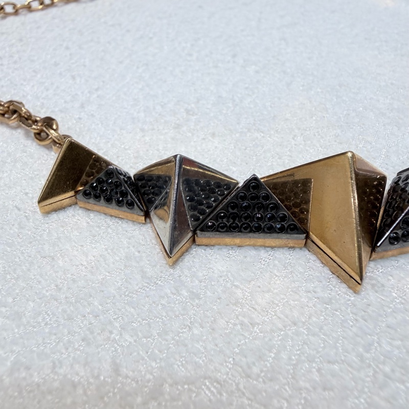 LV 三色金字塔鉚釘項鏈 LN001-3