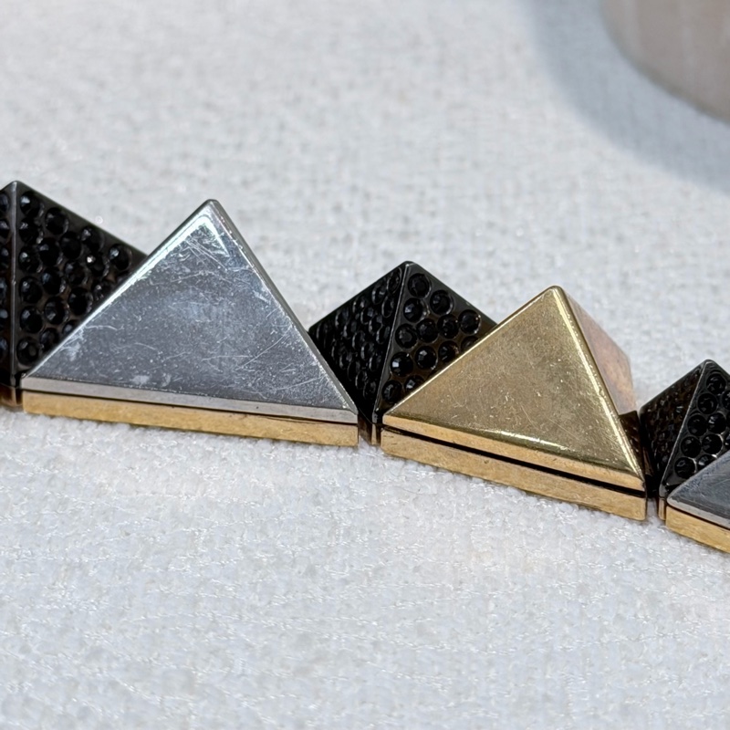 LV 三色金字塔鉚釘項鏈 LN001-28