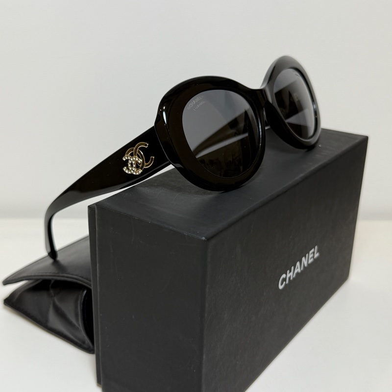 Chanel Oval 墨鏡-1