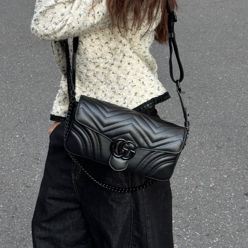 【超級新|全配🎁】 GUCCI “so black” 全黑黑武士 法棍雙背帶 肩背包(專櫃13萬多)-4