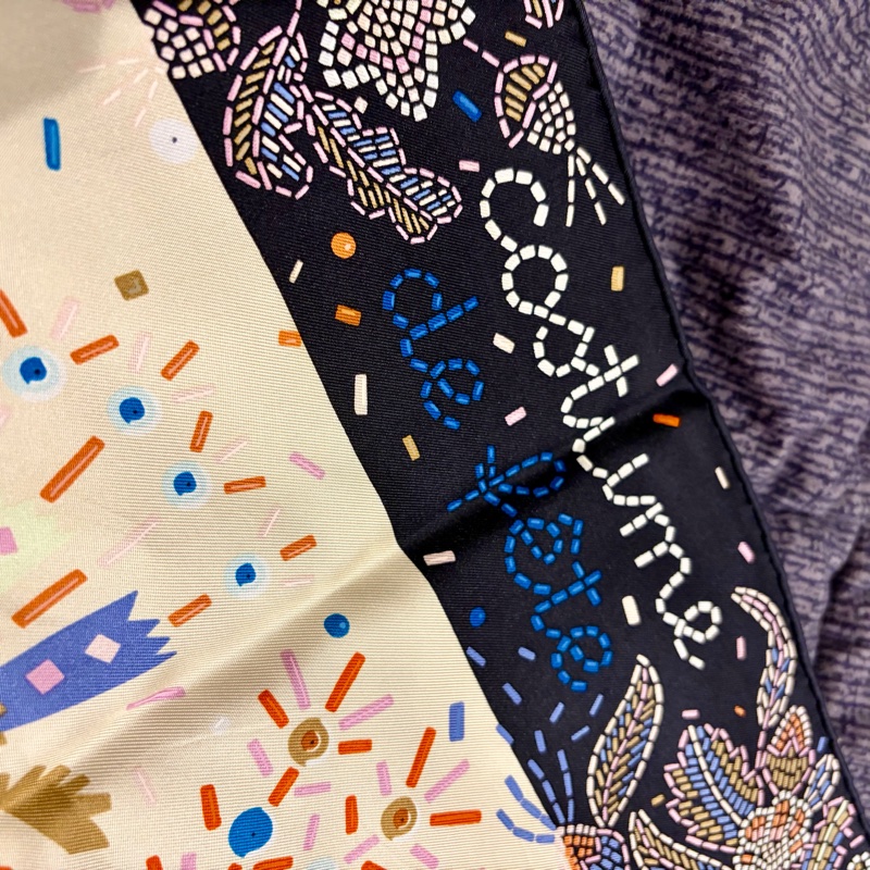 Hermes 華服慶典 Costume de Fete scarf 90*90絲巾-4