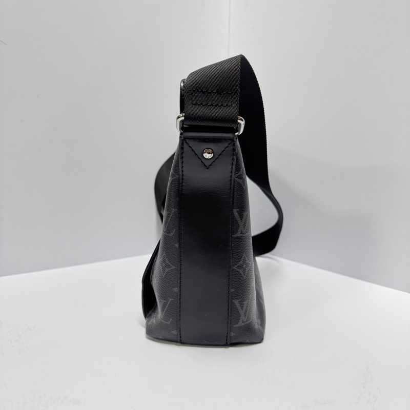 【新款黑武士🆒】 LV M44223 Odyssey 黑老花 斜背包(專櫃94,800)-12