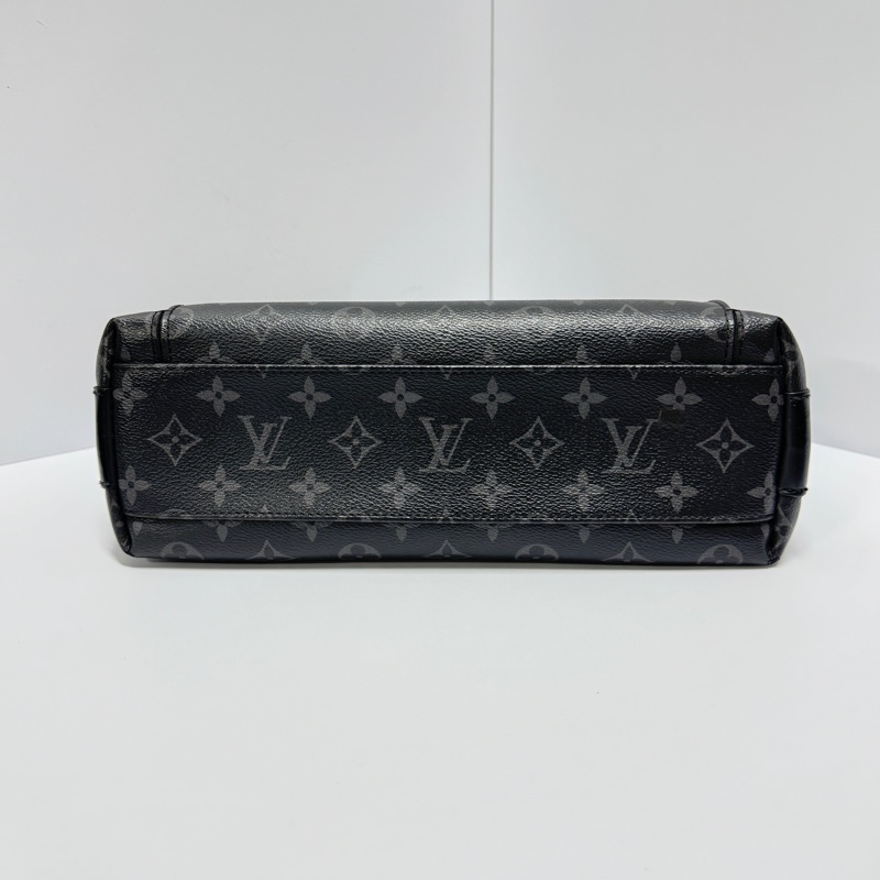 【新款黑武士🆒】 LV M44223 Odyssey 黑老花 斜背包(專櫃94,800)-14