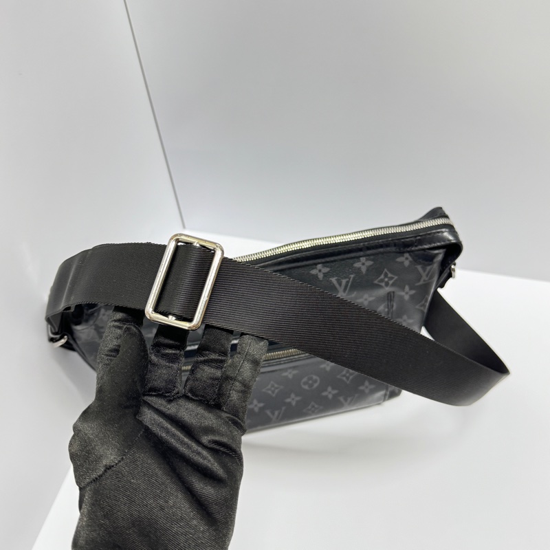 【新款黑武士🆒】 LV M44223 Odyssey 黑老花 斜背包(專櫃94,800)-19