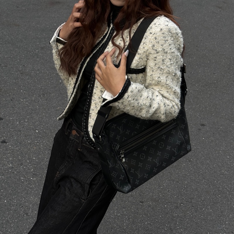 【新款黑武士🆒】 LV M44223 Odyssey 黑老花 斜背包(專櫃94,800)-28